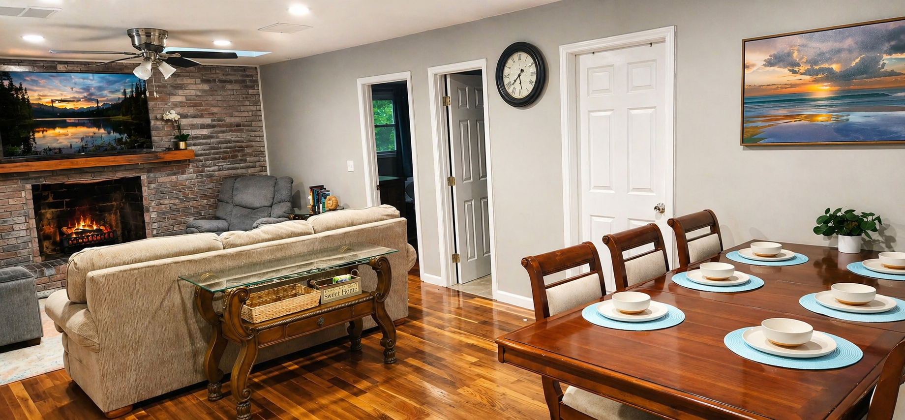 Living & Dining Area